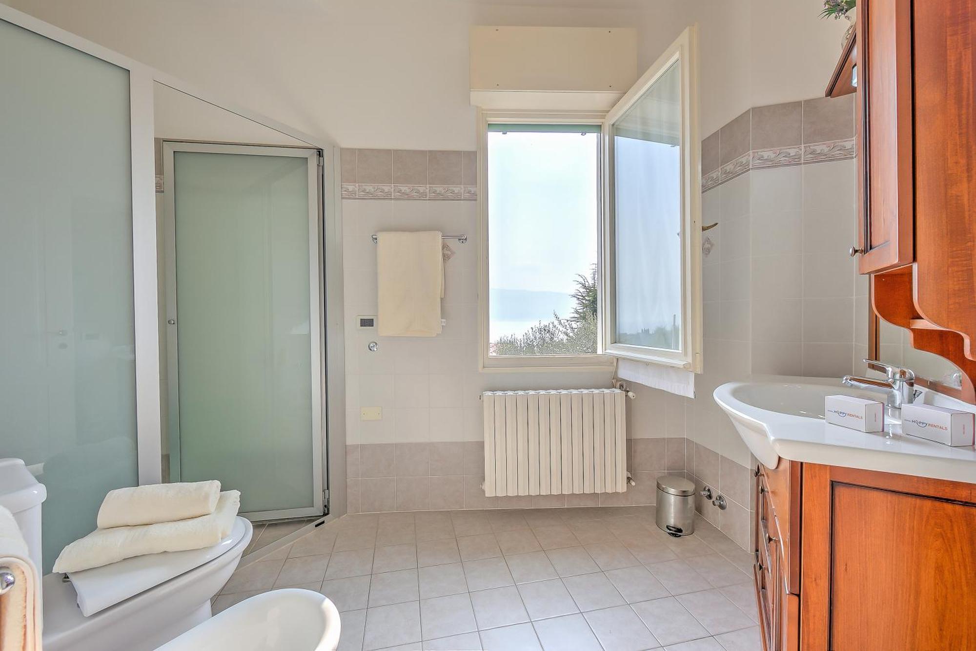 Angela -Terrace & Beautiful View Lake - Happy Rentals Toscolano Maderno Exteriér fotografie
