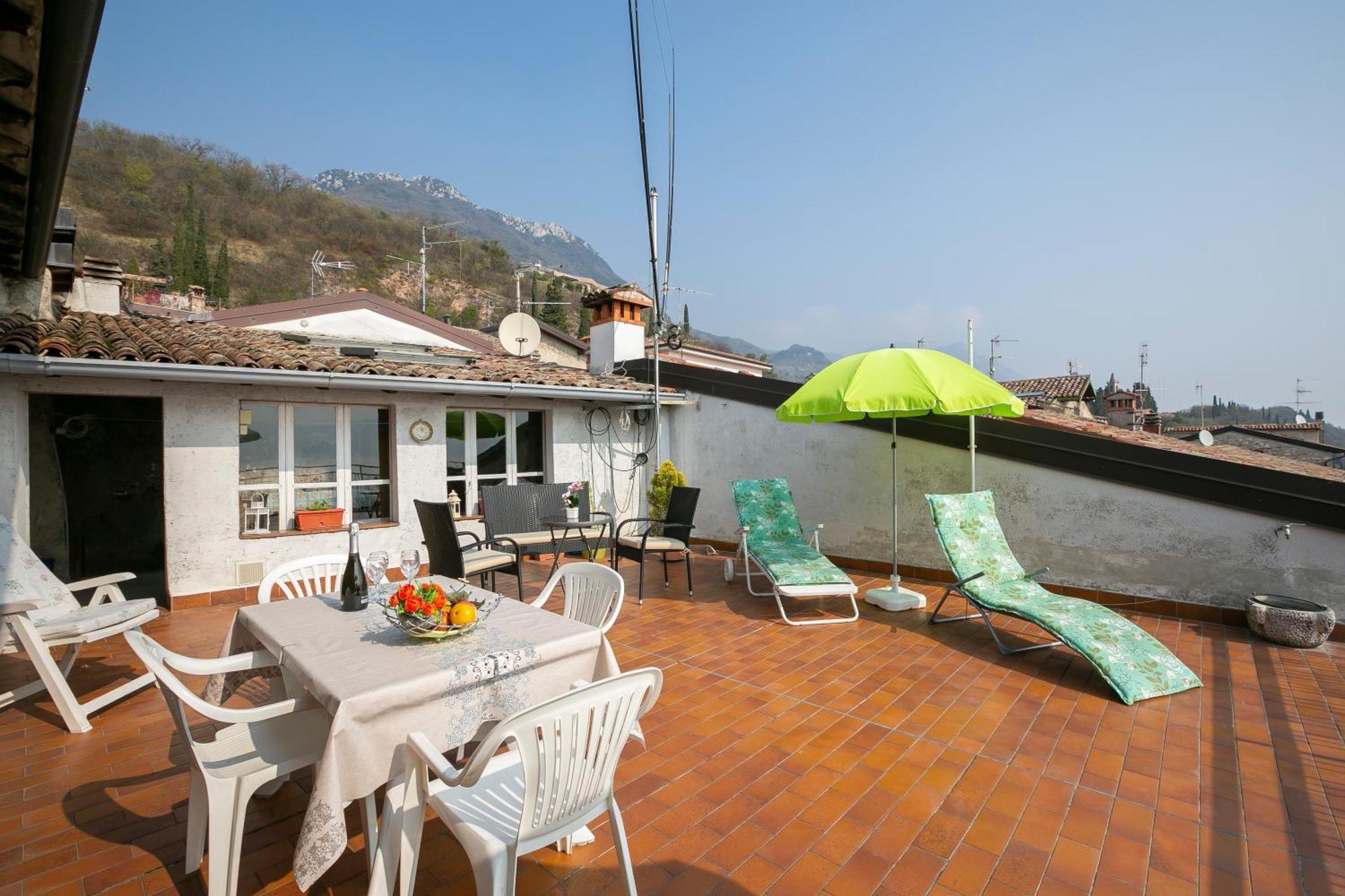 Angela -Terrace & Beautiful View Lake - Happy Rentals Toscolano Maderno Exteriér fotografie